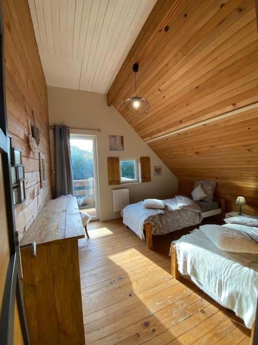 Chalet En Bordure De Foret Betton Eksteriør billede